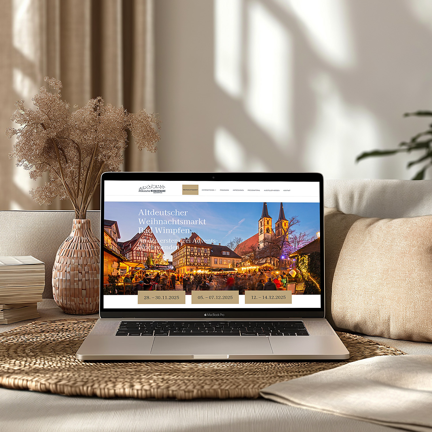 Website Weihnachtsmarkt Bad Wimpfen wurd auf einem Laptop dargestellt